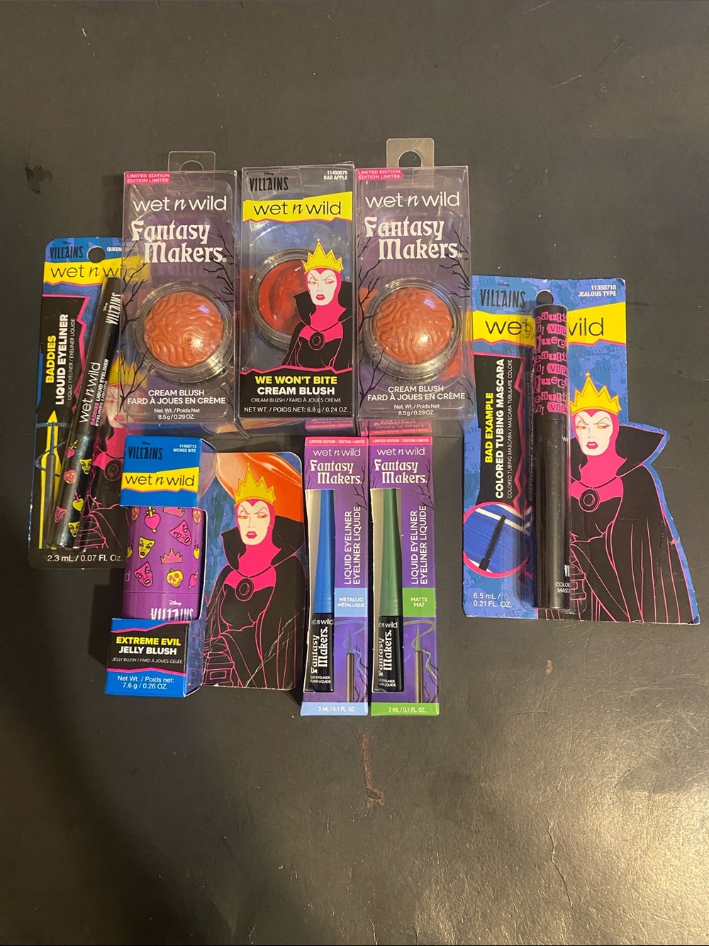 wet n wild Fantasy Makers Eyeliner & Makeup Set - Black, Purple, Pink